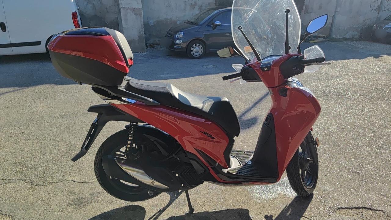 Honda SH 150 del 2023 USATO