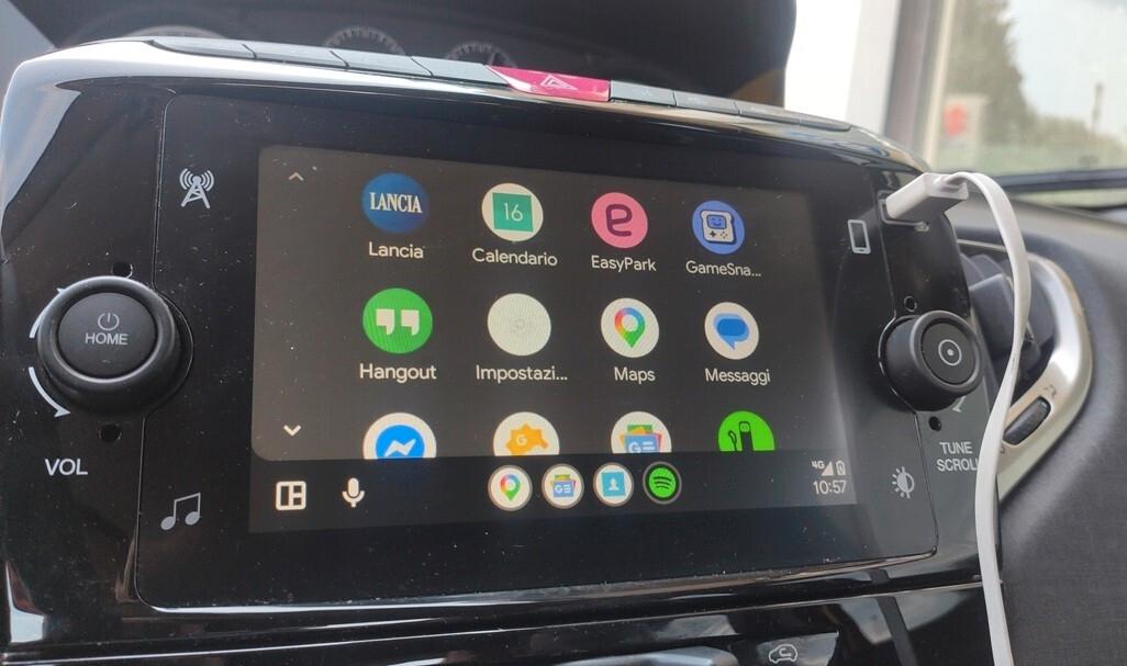 Lancia Ypsilon 1.0 FireFly 5 porte S&S Hybrid Gold