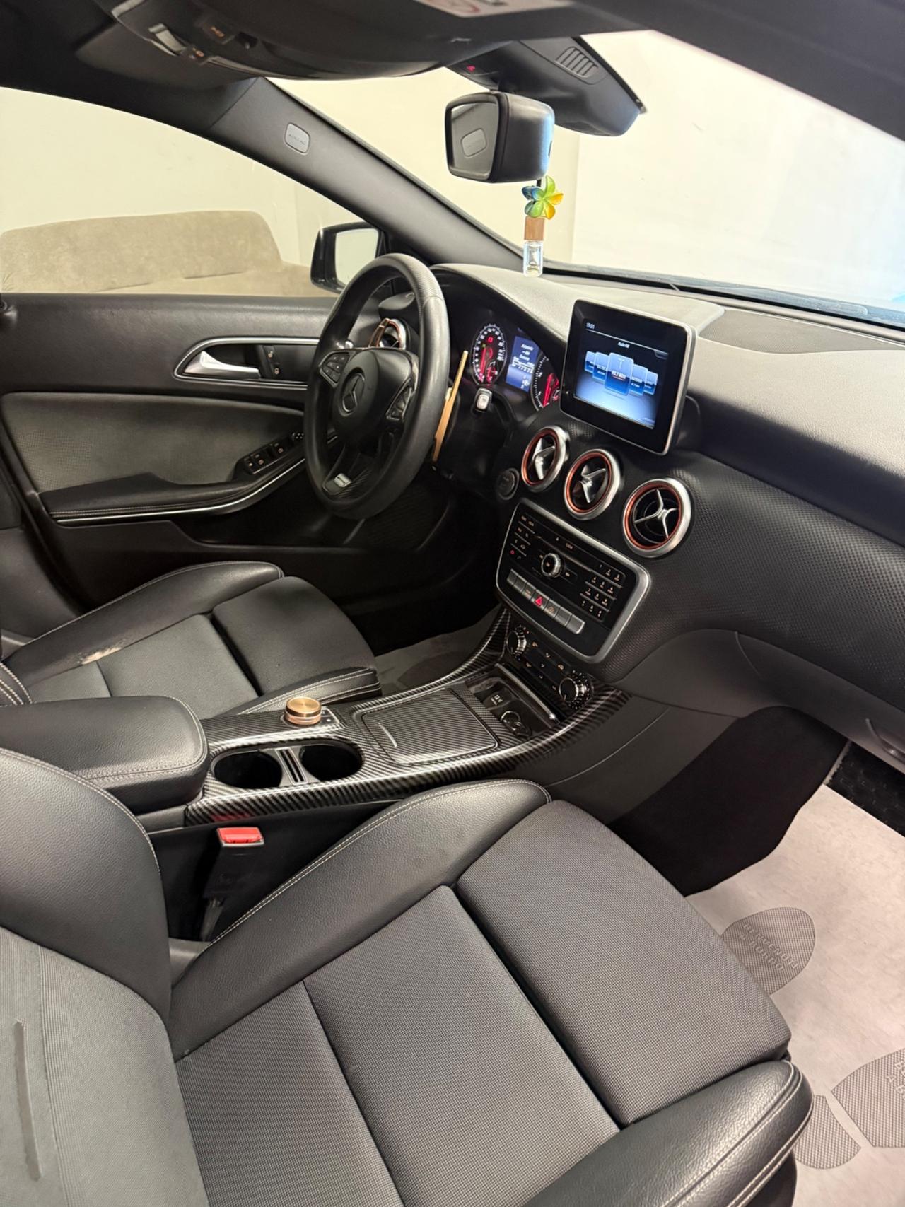 Mercedes-benz A 160 d Automatic Premium