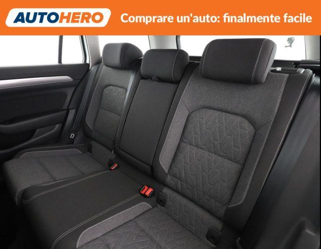 VOLKSWAGEN Passat Variant 2.0 TDI SCR EVO DSG Business