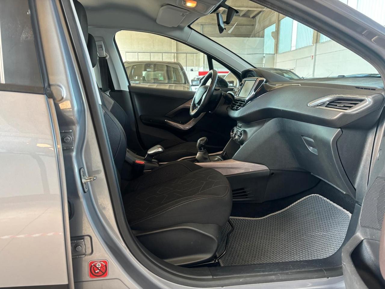 Peugeot 2008 BlueHDi 100 Allure