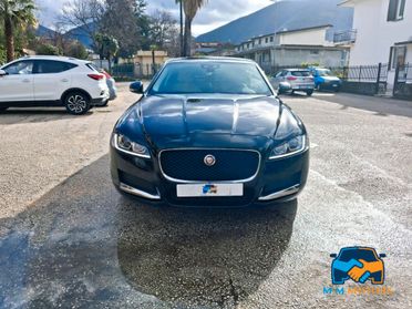 Jaguar XF Berlina XF 2.0d i4 Pure Business edition 163cv auto my18