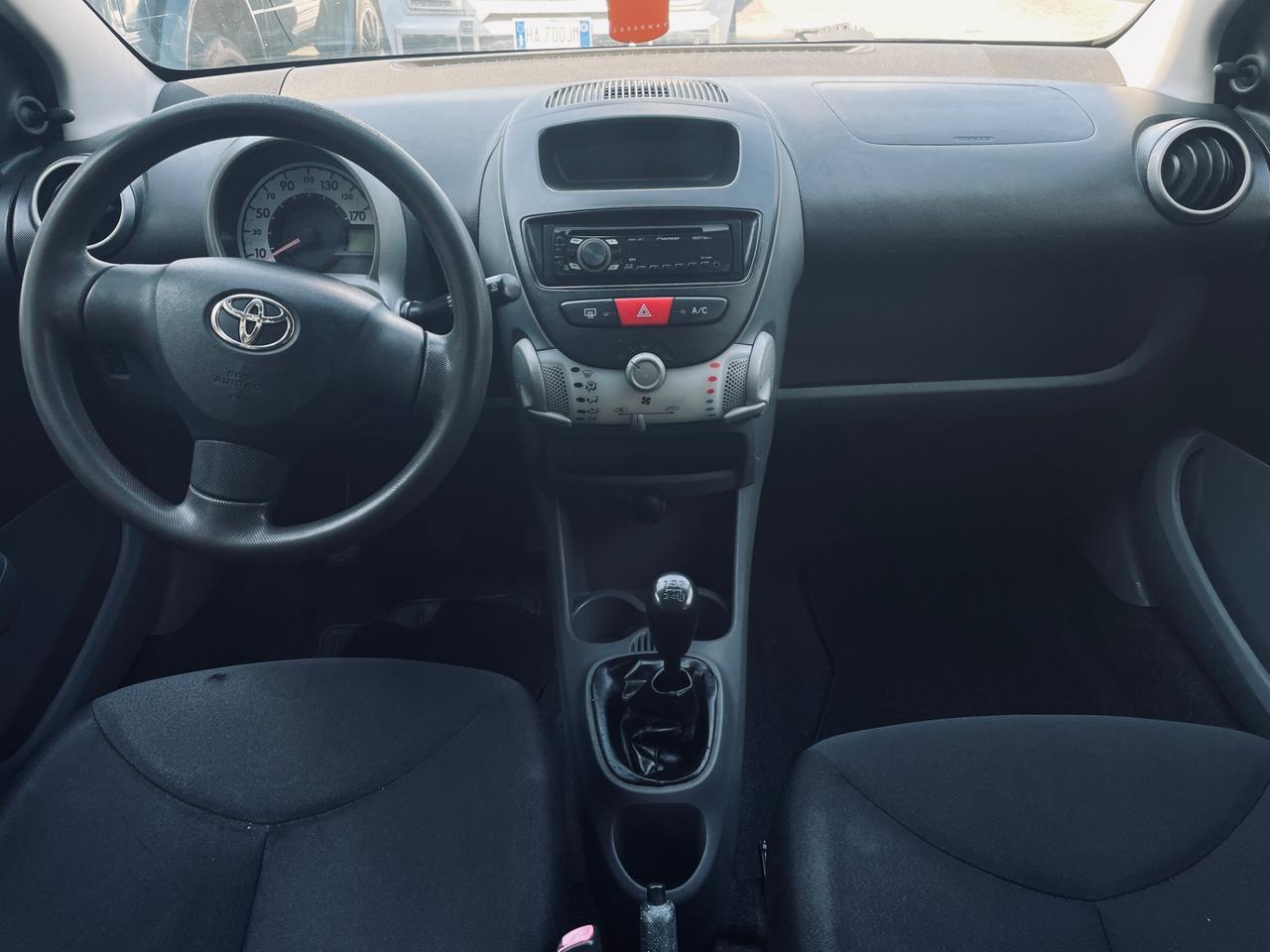 Toyota Aygo 1.0 5 porte Now