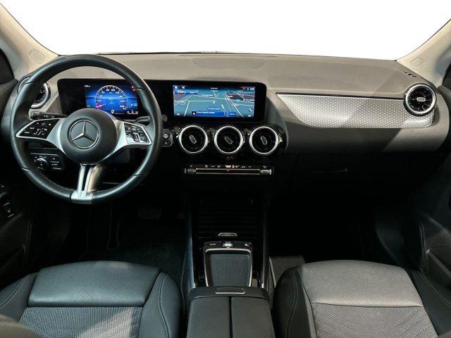 MERCEDES-BENZ GLA 180 d Auto Progressive Advanced Navi