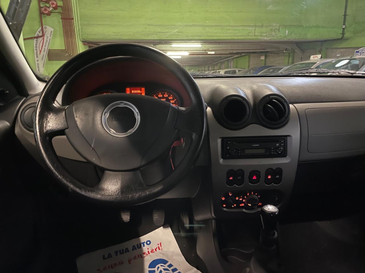 Dacia Sandero 1.2 Neopatentati Euro 5 (Sensori di parcheggio)