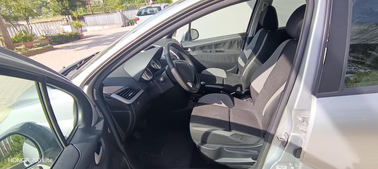 peugeot 207 gpl