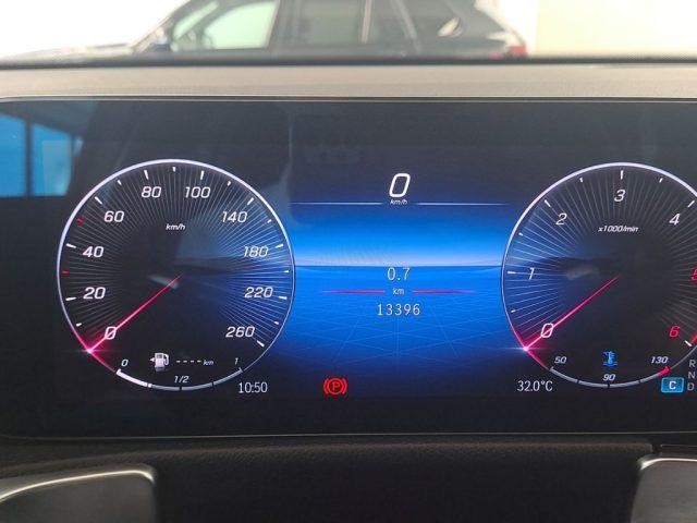 MERCEDES-BENZ GLB 200 d Automatic AMG Line Premium