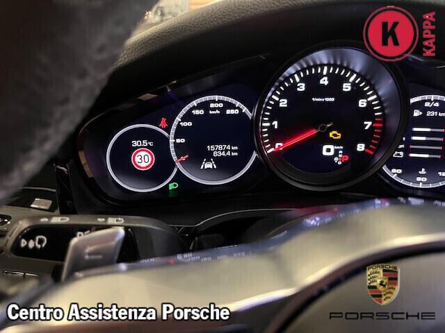 Porsche Cayenne 3.0 V6