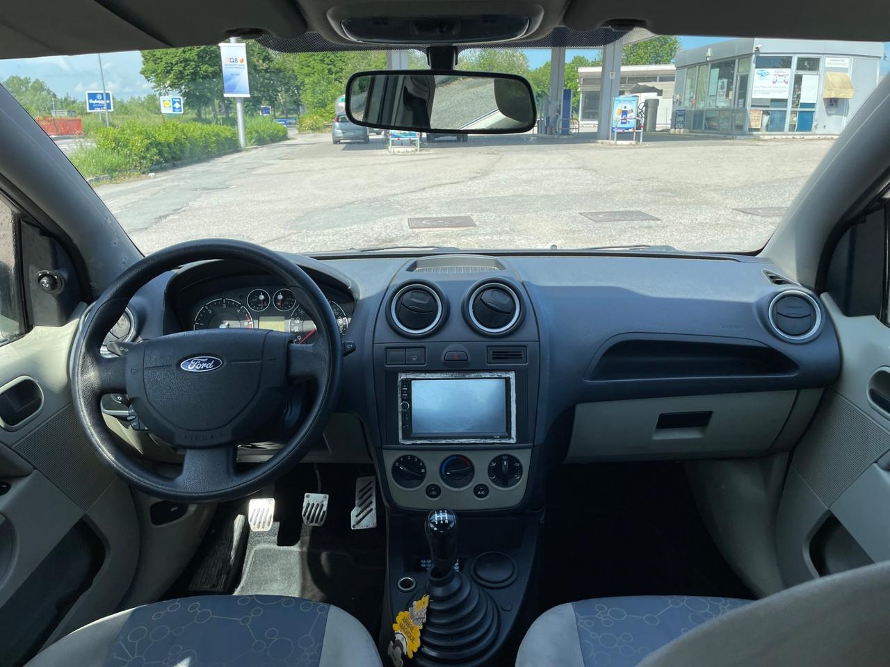FORD FIESTA 1.4 DISEL TDCI 167.000 KM NEOPATENTATI