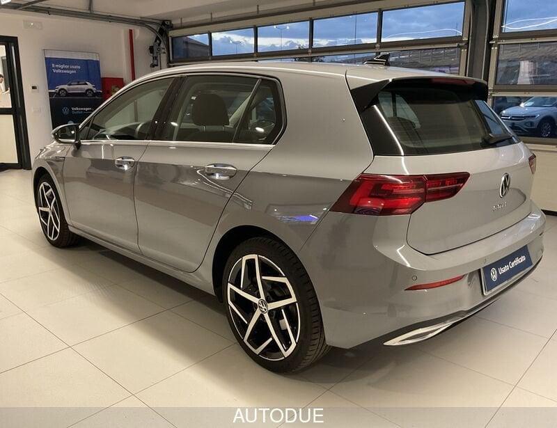 Volkswagen Golf 8 1.5 TSI EVO ACT STYLE 130CV