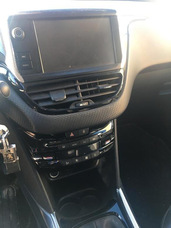 Peugeot 2008 1.6 e-HDi 92 CV Stop&Start Allure