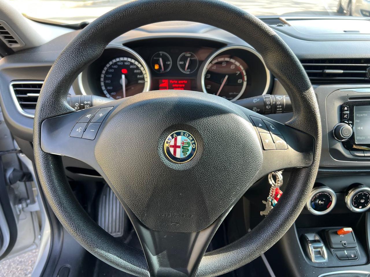 Alfa Romeo Giulietta Distinctive 1.4 Turbo LPG