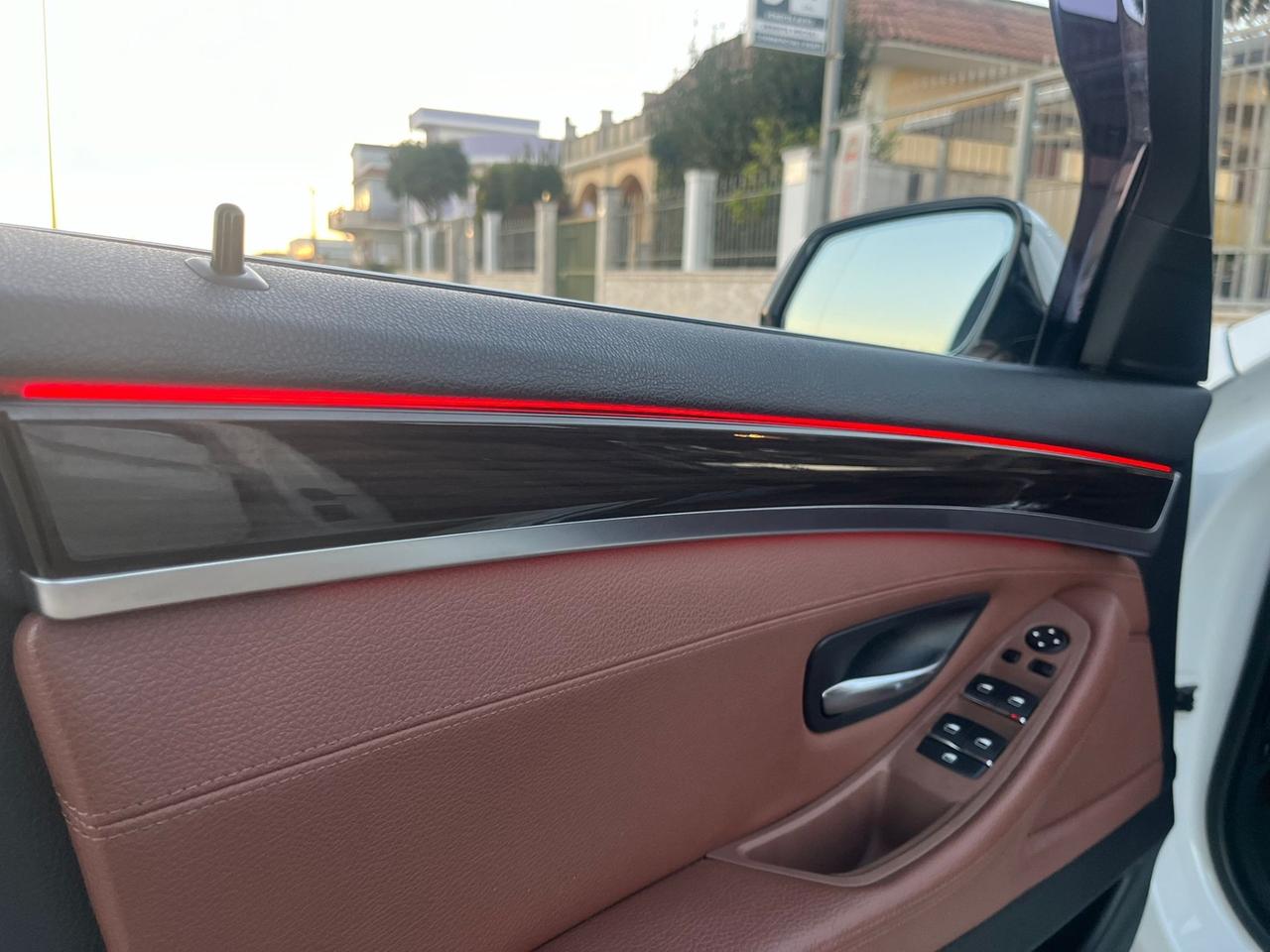 Bmw 530 d Touring Luxury 2015