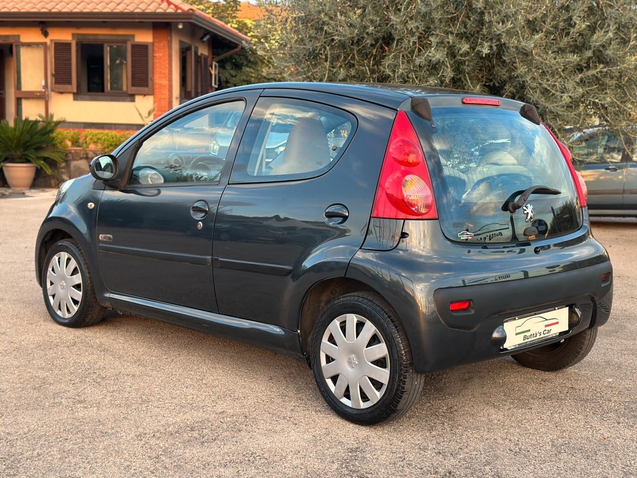 Peugeot 107 1.0 68CV 5p. Sweet Years NEOPATENTATI