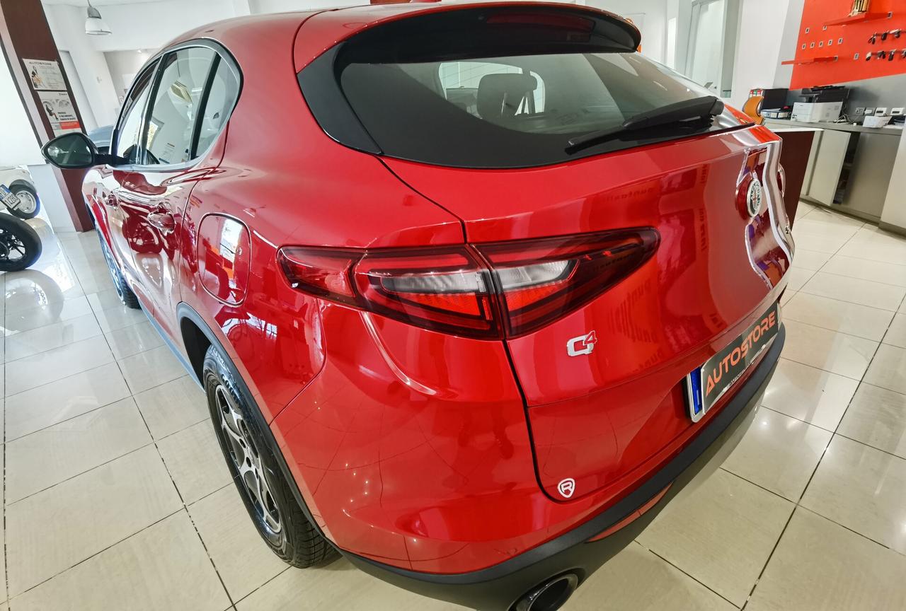 Alfa Romeo Stelvio 2.2 Td AT8 Q4 Business