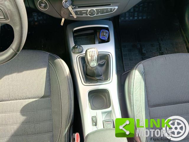 RENAULT Laguna 2.0 dCi 150CV SporTour Dynamique