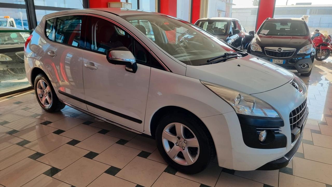Peugeot 3008 1.6 HDi 110CV cambio robotizzato Premium