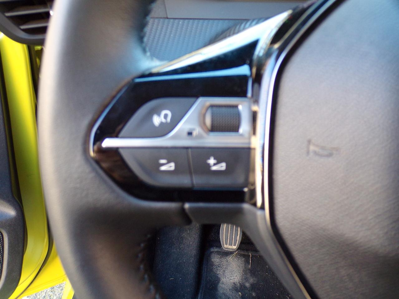 Peugeot 208 PureTech 100 Stop&Start 5 porte Style