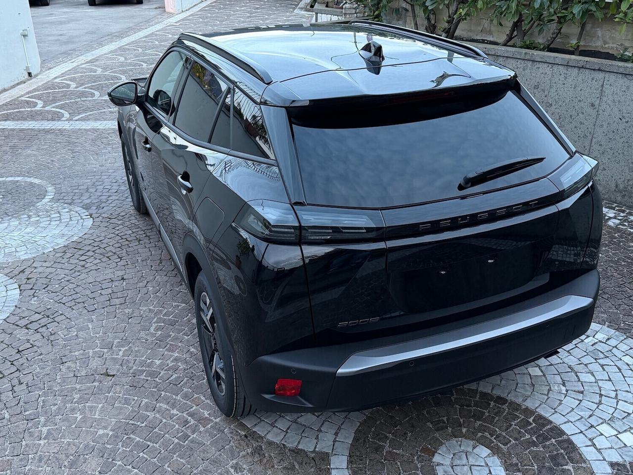 Peugeot 2008 KM0 PureTech 100 S&S Allure