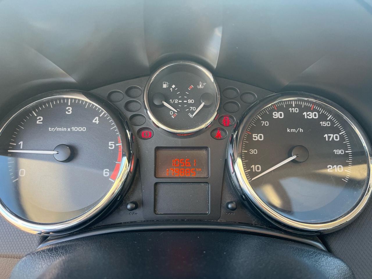 Peugeot 207 1.6 HDi 110CV CC 2008