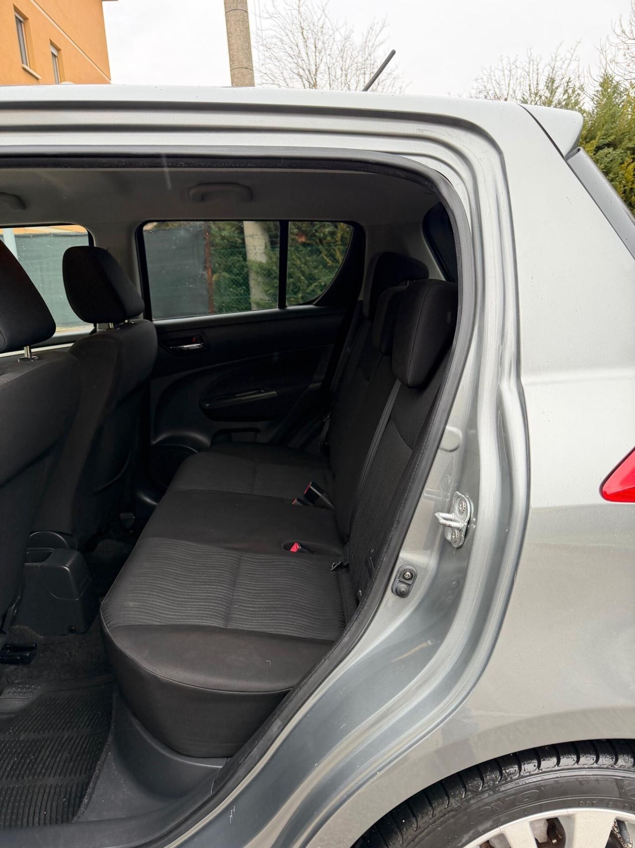 Suzuki Swift 1.2 - NEOPATENTATI - 12 MESI DI GARANZIA -