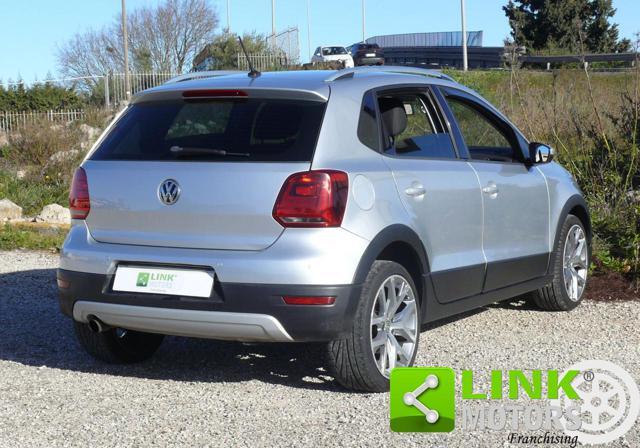 VOLKSWAGEN Polo CROSS 1.2 TSI BlueMotion