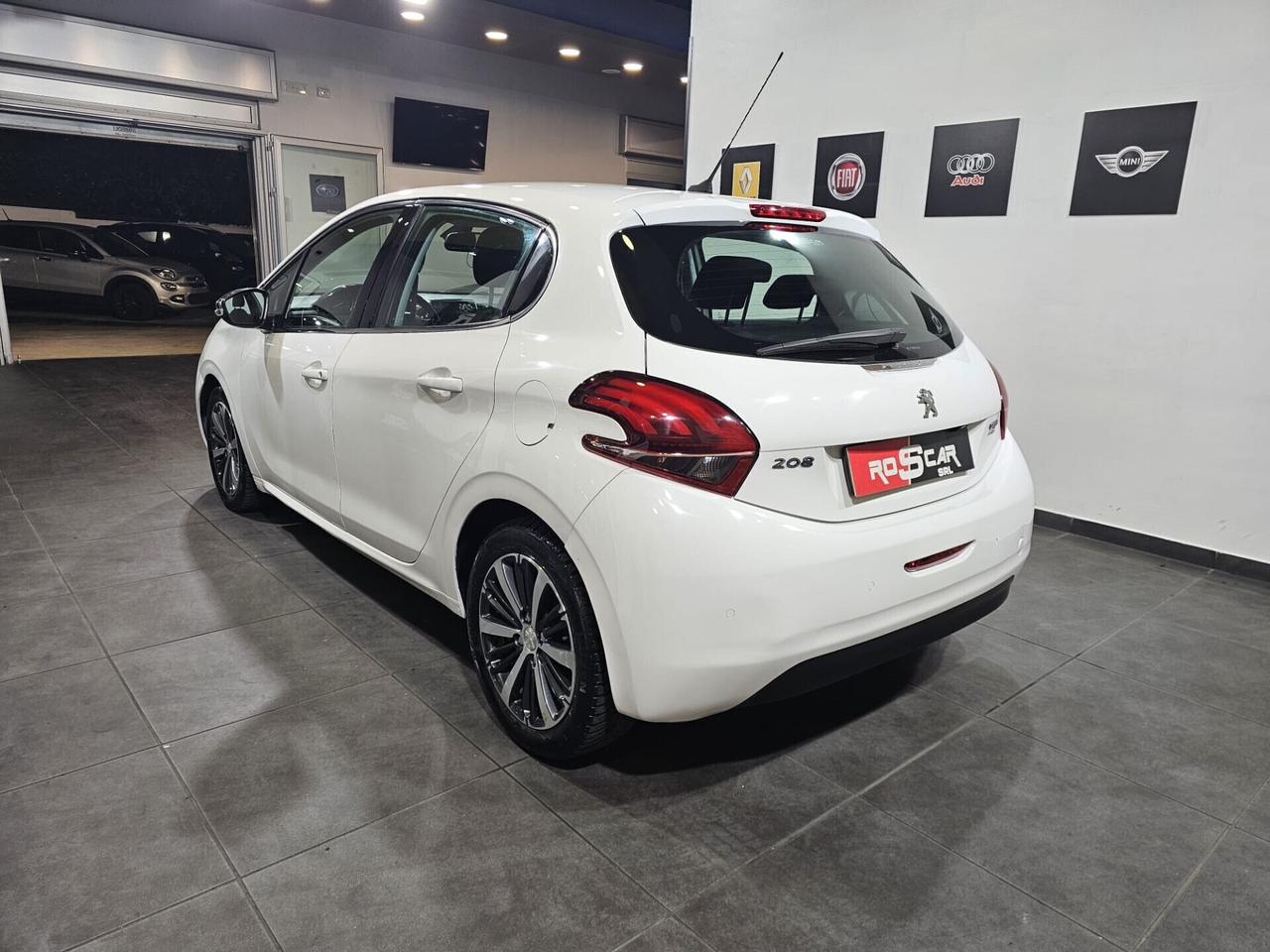 Peugeot 208 1.6 BlueHDi 75 Allure