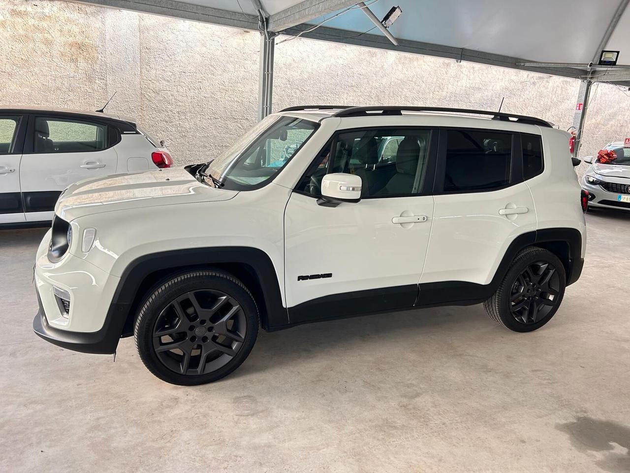 Jeep Renegade 1.6 Mjt 130 CV SPORT