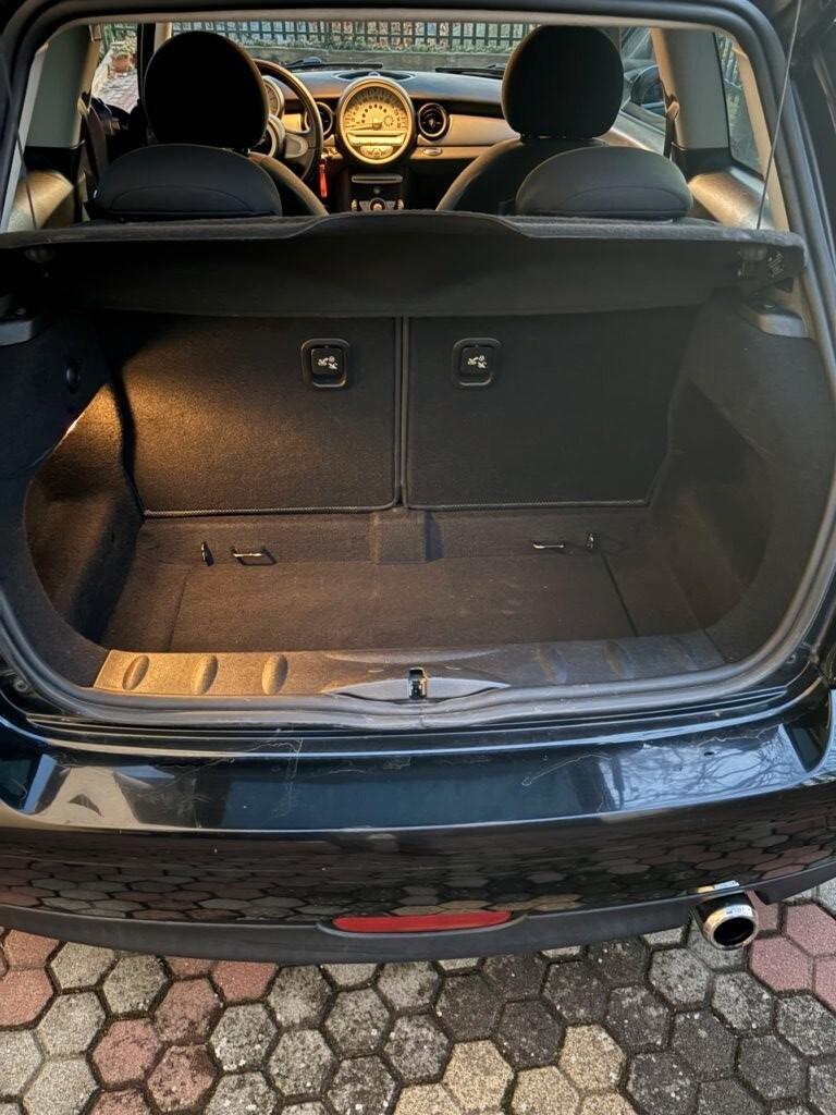 Mini 1.6 16V One D neopatentati