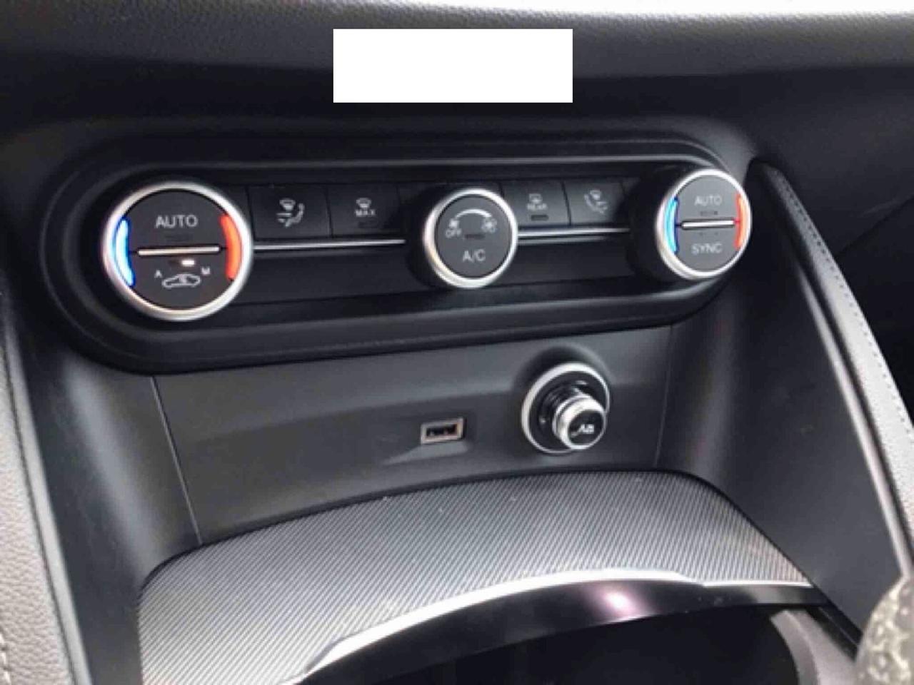 ALFA ROMEO STELVIO 2.2 TURBODIESEL 190CV AT8 Q4 SPRINT ( BIXENO - PADDLE AL VOLANTE - ACTIVE CRUISE - NAVI - MIRROR - PDC - TELECAMERA POST. - CERCHI 18 )