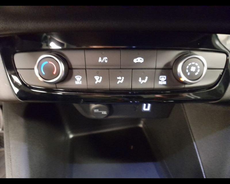 Opel Corsa Nuova GS Hybrid 110CV DTC6