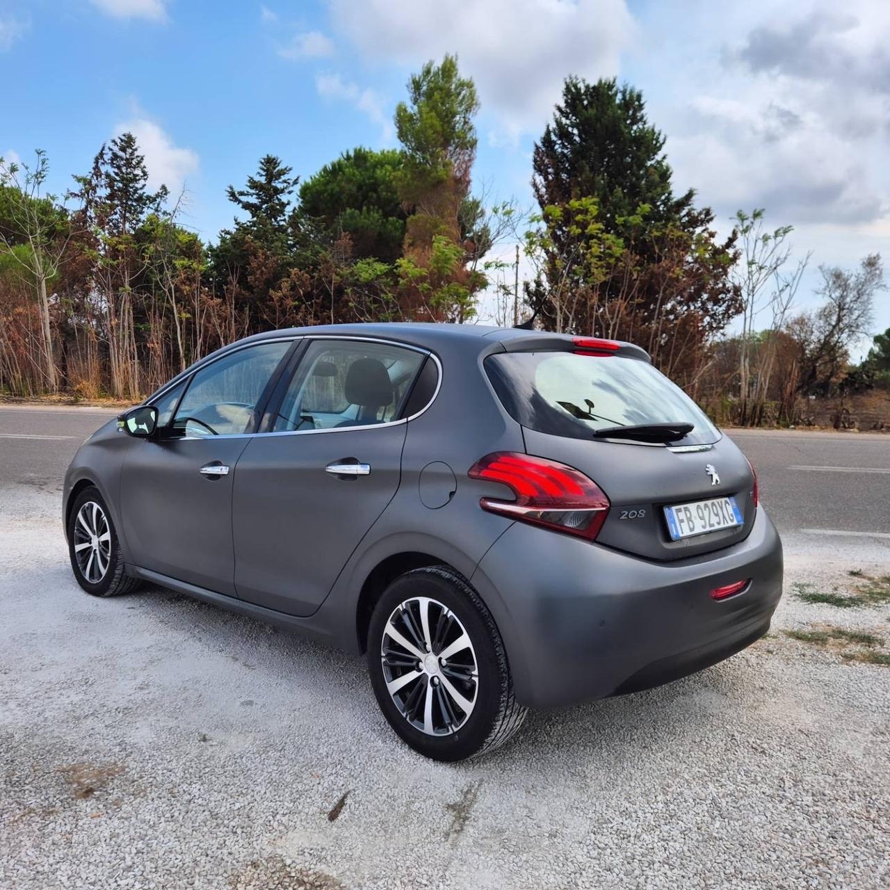 Peugeot 208 BlueHDi 100 5 porte GT Line