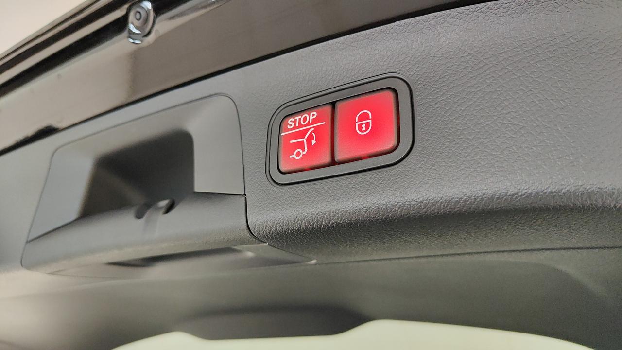 Mercedes-Benz GLA 200 d automatic