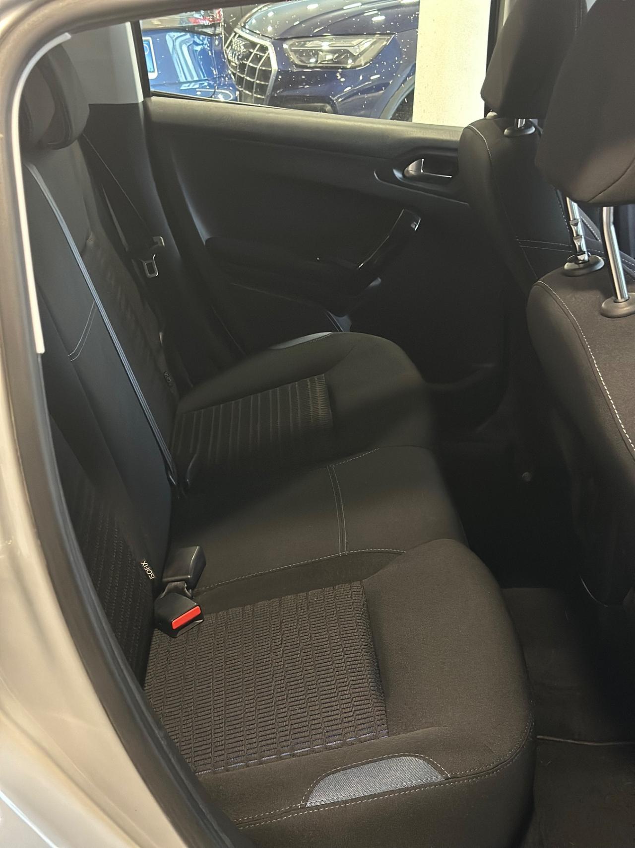 Peugeot 208 1.6 e-HDi 92 CV Stop&Start 5 porte Allure