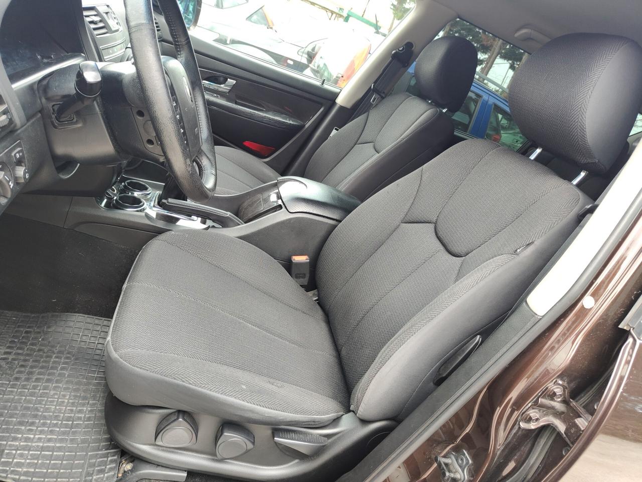 Ssangyong Rexton 2.0 Xdi 4WD 7posti