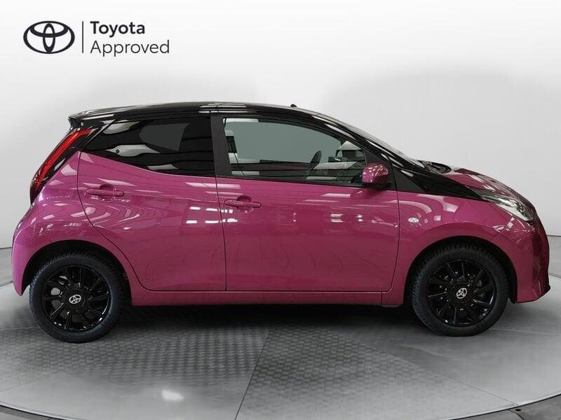 Toyota Aygo 1.0 VVT-i 72 CV 5 porte x-cite