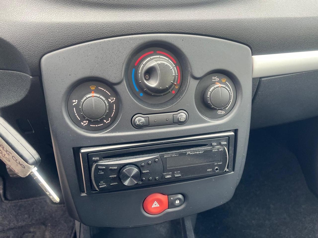 Renault clio 5P-1.2 gpl - km 130000-11/2010