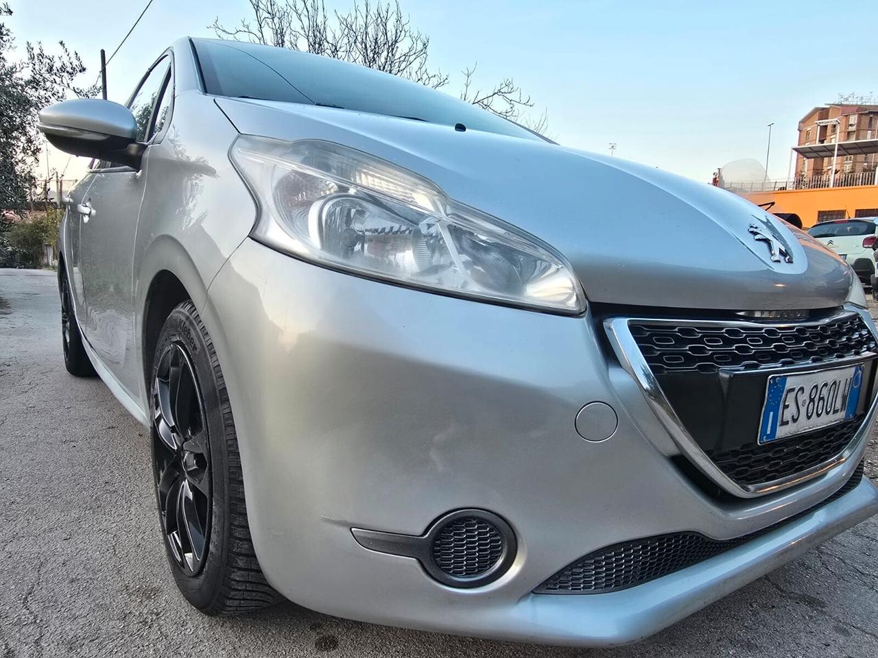 Peugeot 208 1.4 HDi 68 CV NESSUN LAVORO DA FARE