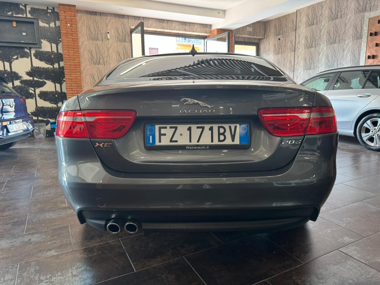 Jaguar XE 2.0 D 180 CV aut. Portfolio