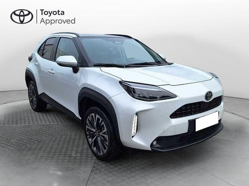 Toyota Yaris Cross 1.5h Lounge fwd 130 CV e-cvt