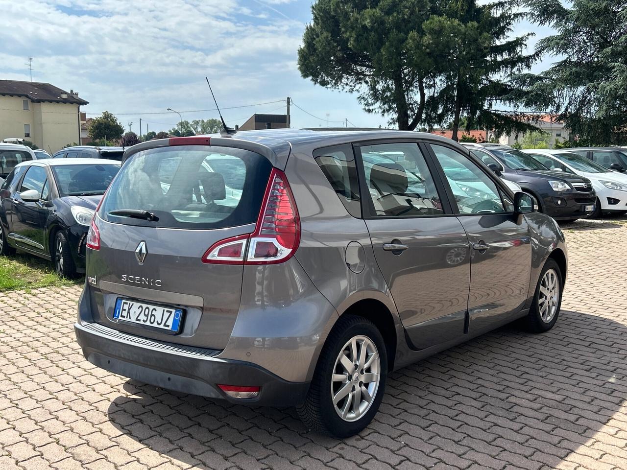Renault Scenic Scénic X-Mod 1.6 Attractive