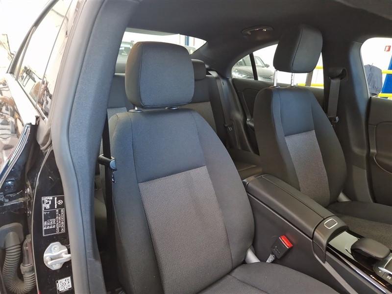 MERCEDES-BENZ CLA 220 d Automatic Business 4 PORTE COUPE
