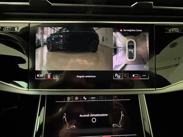 Audi Q8 45 3.0 tdi mhev Quattro Tiptronic S-Line