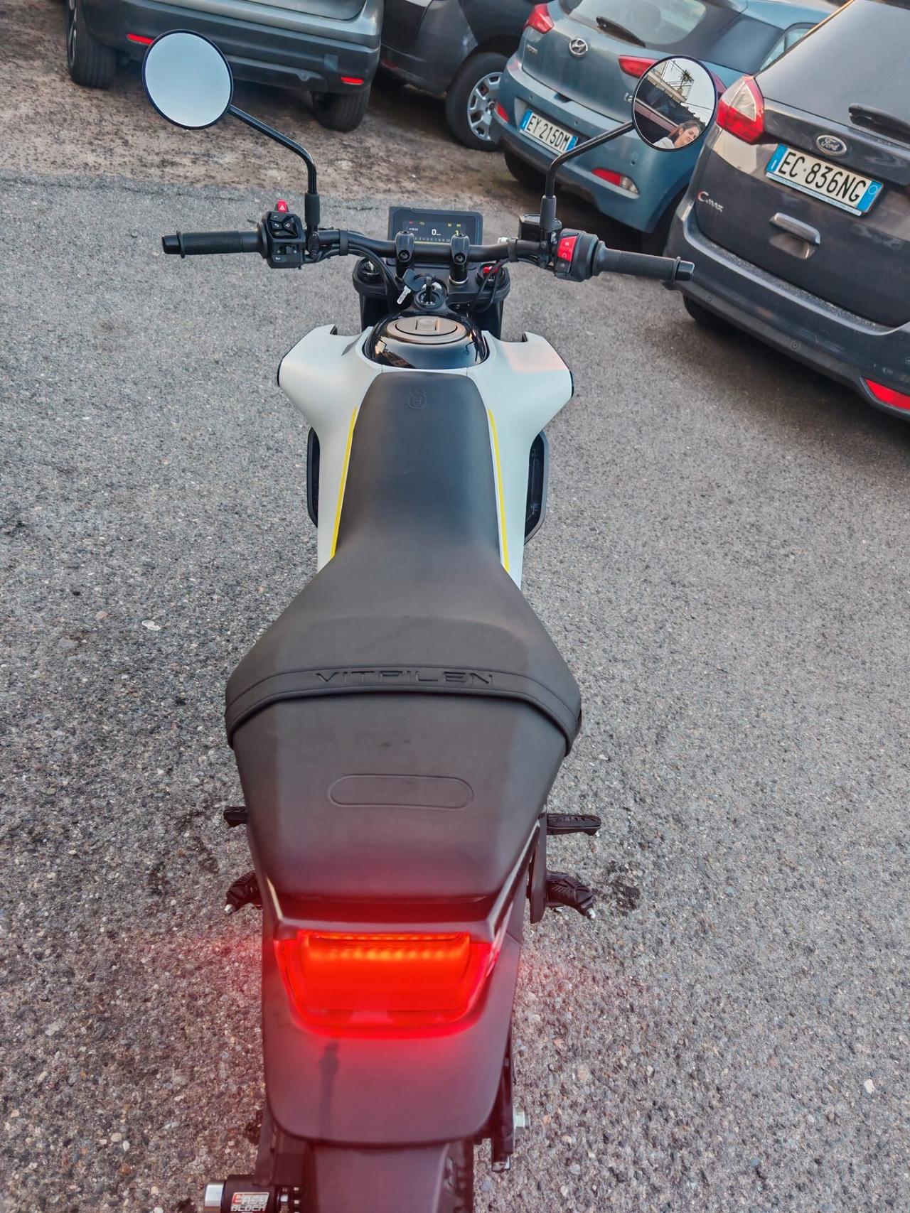 Husqvarna 401 vitpilen