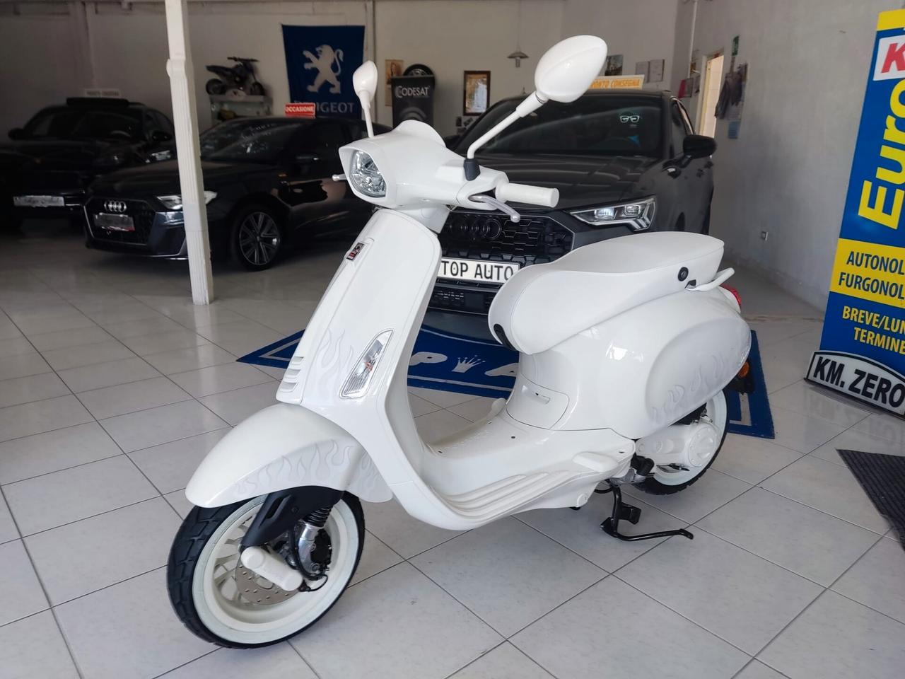 Piaggio Vespa 50 Sprint edizione limitata Justin Bieber