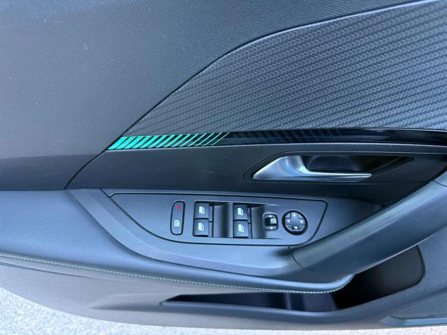 PEUGEOT 2008 BlueHDi 110 S&S Allure Pack