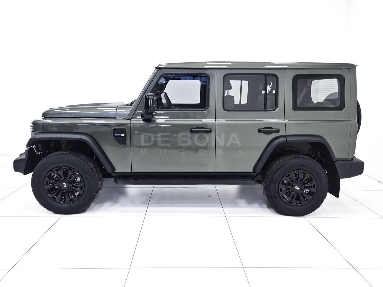 EMC 212 2.0 tgdi adventurer 4wd 8at