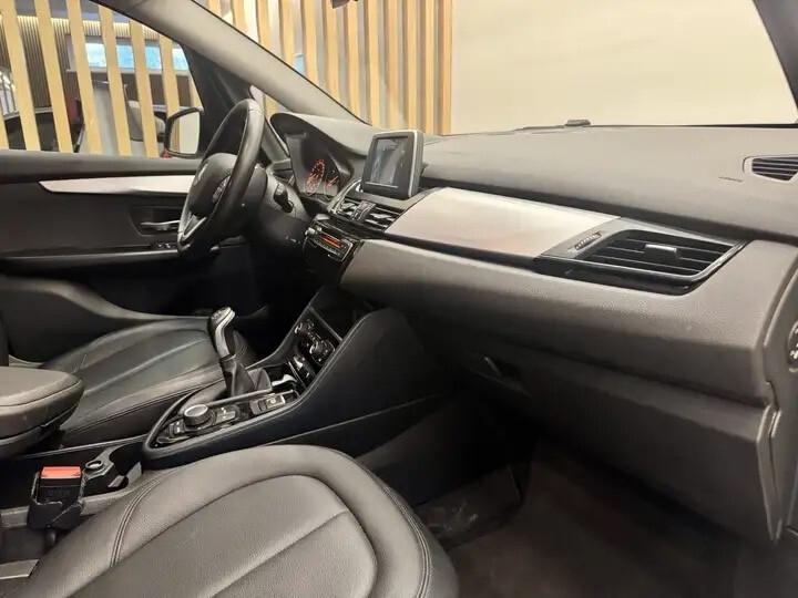 Bmw 220 LUXURY ACTIVE Navi Pelle Xeno 4X4 UNIPROPRIETARIO