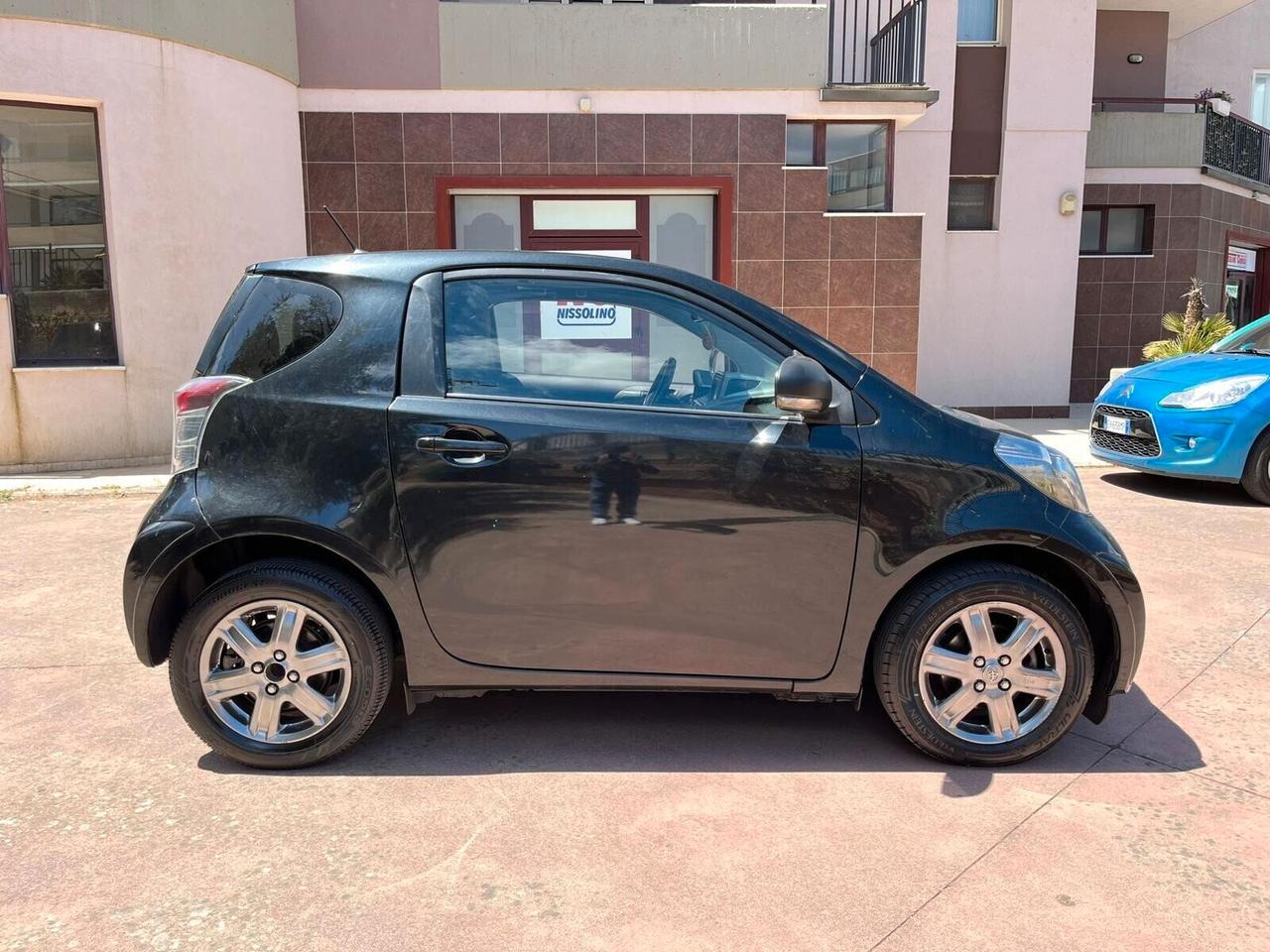 Toyota iQ 1.0 VVT-i - 2009