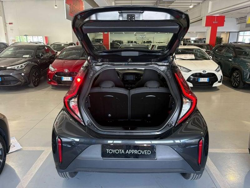 Toyota Aygo X 1.0B (72 CV) Active
